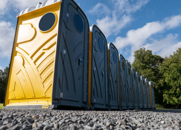 Best VIP or Luxury Restroom Trailers  in West Plains, MO
